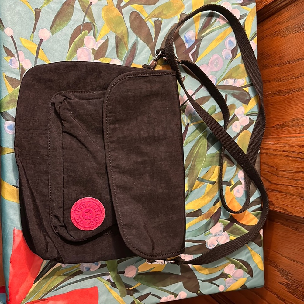 Kipling cross body